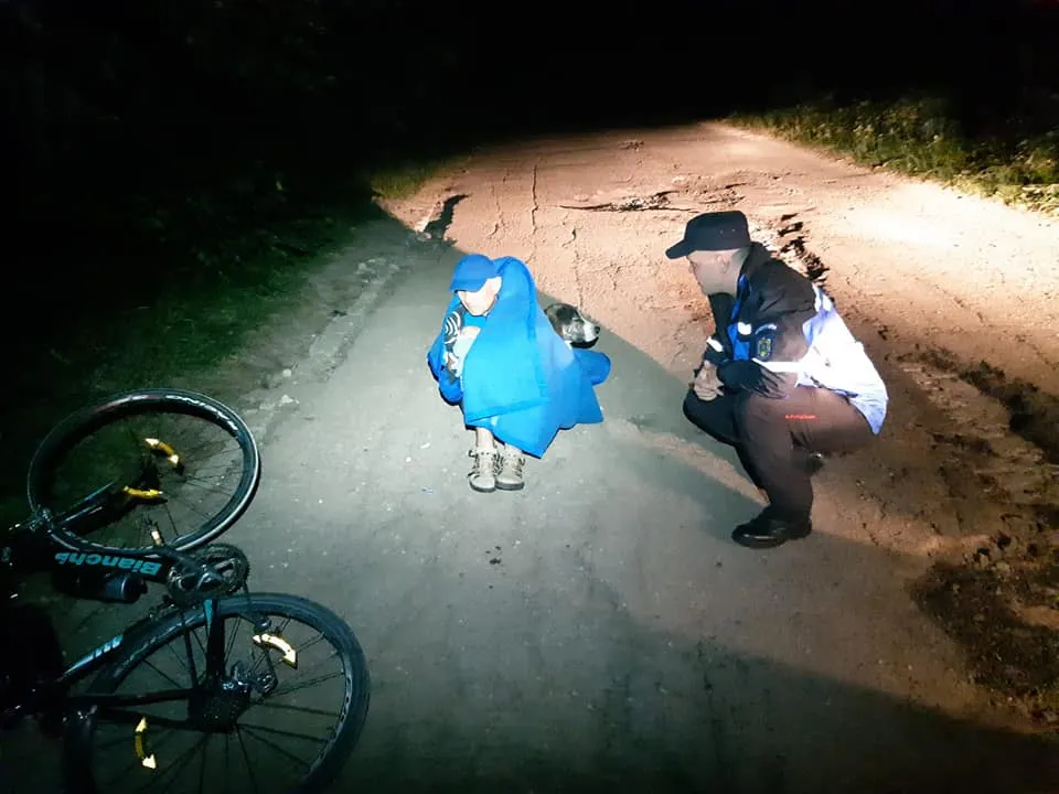 UPDATE Biciclist rănit în munți salvați de un câine maidanez FOTO VIDEO
