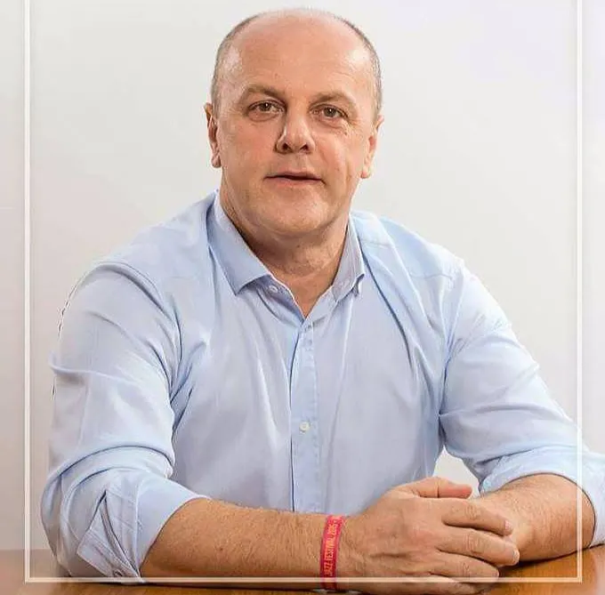 Primarul Reșiței, Ioan Popa, demisionează din toate funcțiile