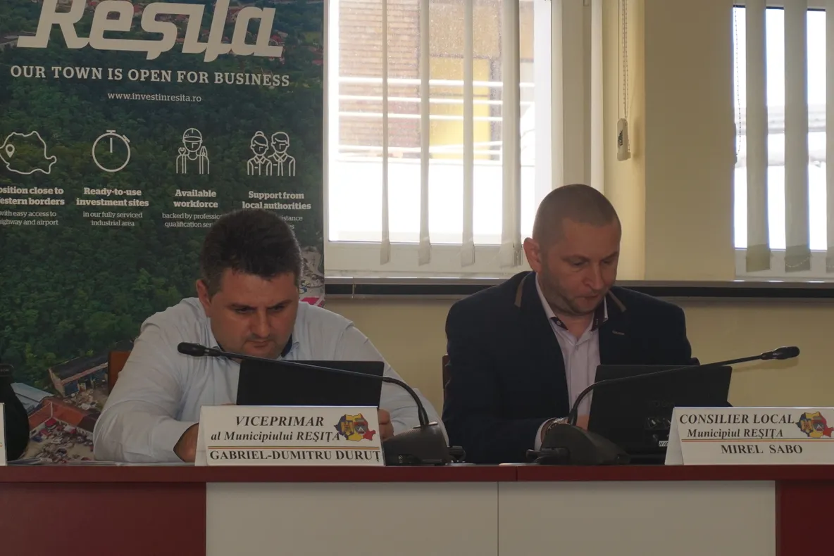 Primăria Reșița încheie concesiunea păguboasă a parcărilor Reșiței, liber la parcat pentru reșițeni