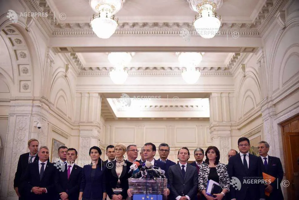 Votul pentru Guvernul Orban, pe 4 noiembrie