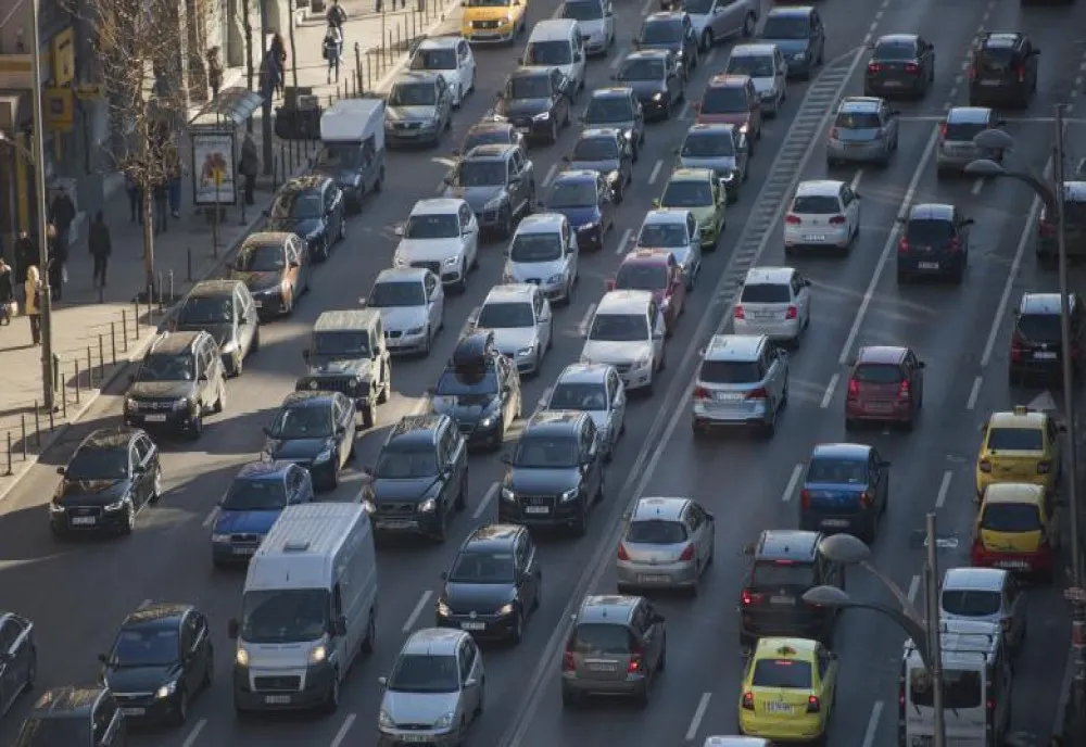  Șoferii din București au pierdut anul trecut aproape 10 zile blocați în trafic 