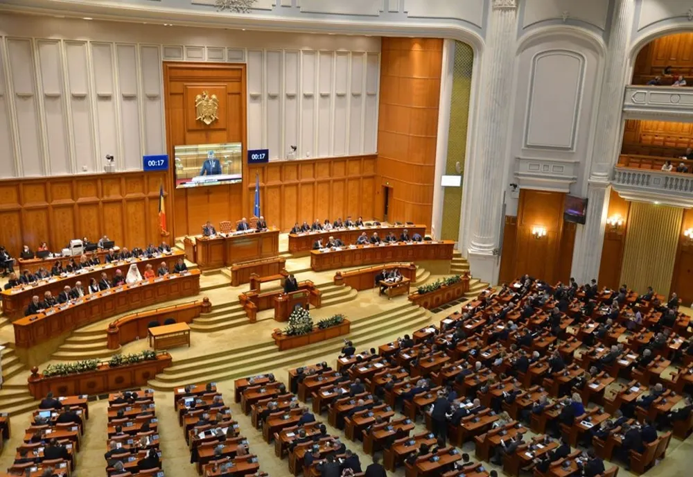 Mai multe localități din Caraș-Severin, pe lista celor în care oamenii se pot pensiona mai devreme, adoptată de Camera Deputaților