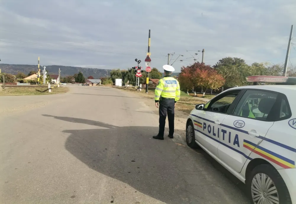 Pericol pe drum: Tânăr de 17 ani conducând un tractor, oprit de polițiști