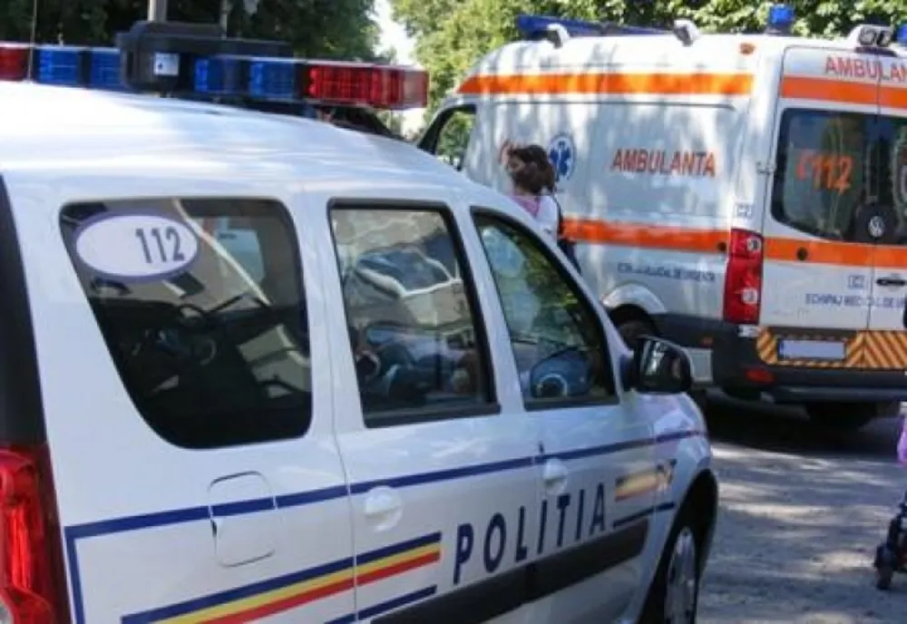 Accident mortal la Reșița. Bărbat de 75 de ani, lovit de o mașină pe când traversa printr-un loc nepermis