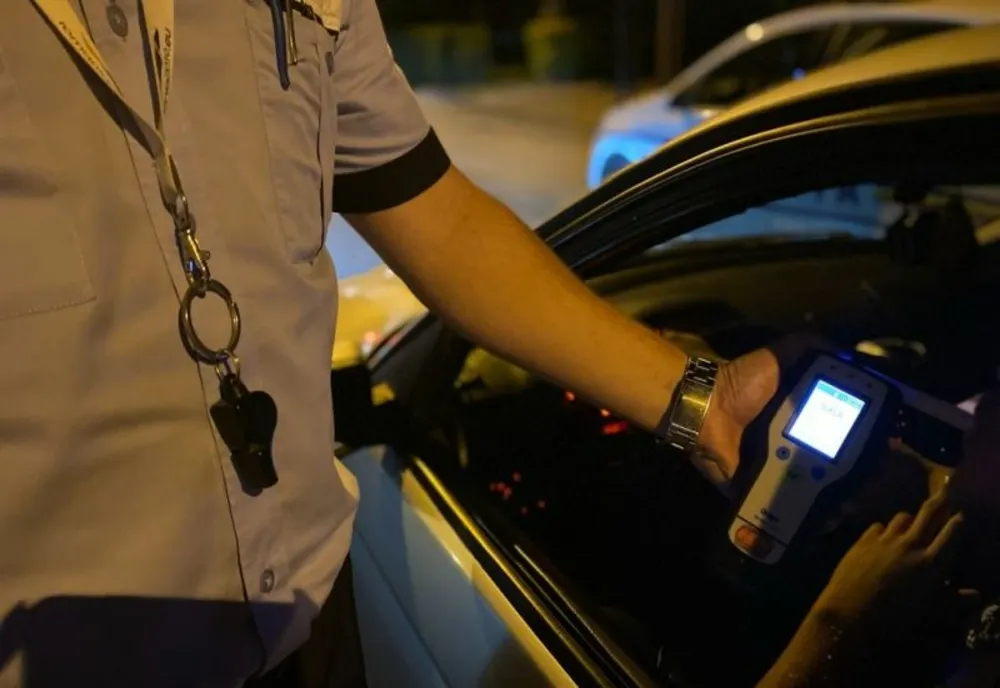 Băut la volan, a accidentat un pieton și a fugit de la locul faptei