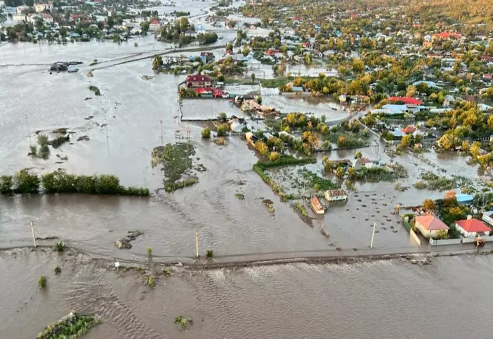 PAGUBE ÎN URMA FURTUNILOR DIN SUDUL ȚĂRII