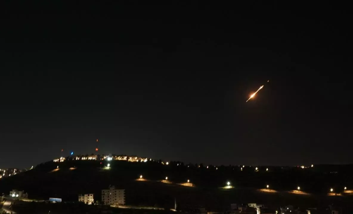 A cincea zi de război în Orientul Mijlociu. Alertă de securitate crescută și evacuări masive în Cipru