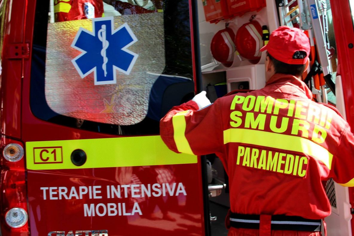 CARAȘ-SEVERIN: Bărbat carbonizat în urma unui incendiu declanșat la un imobil din Reșița