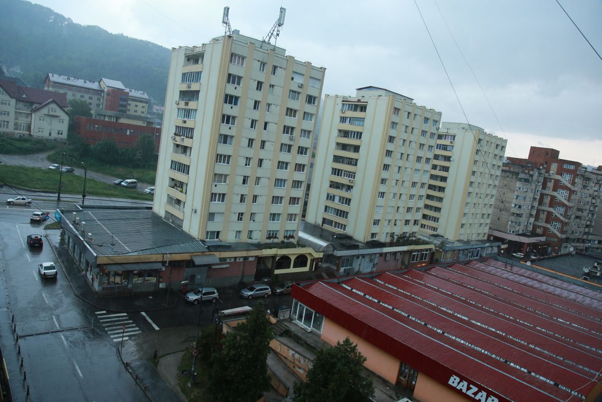 Codul portocaliu de inundații din Caraș-Severin pune ministerul în alertă