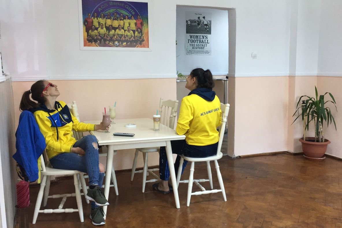 Fotbalul feminin a prins la Reșița