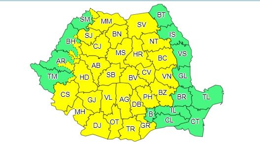 Cod galben de furtună de azi până luni