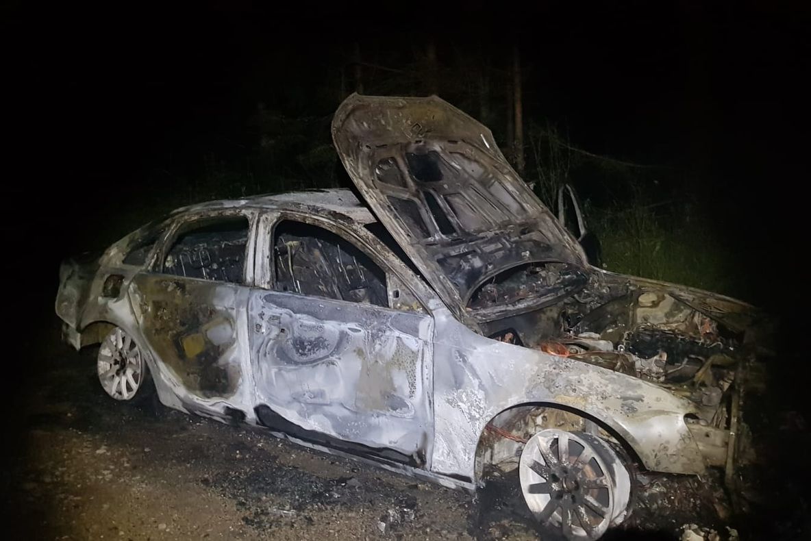 Autoturism în flăcări pe DN 57 B