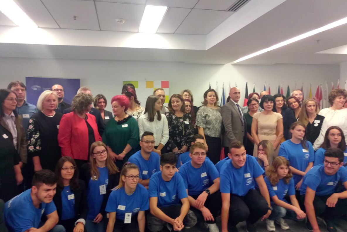 CN ”Traian Lalescu”, școală ambasador a Parlamentului European