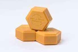 Familiile defavorizate vor primi gratuit produse de igienă