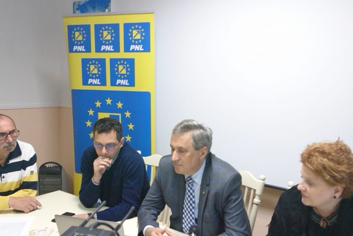 Avertisment de la Vela: Cosei și Molnar vor fi sancționați VIDEO