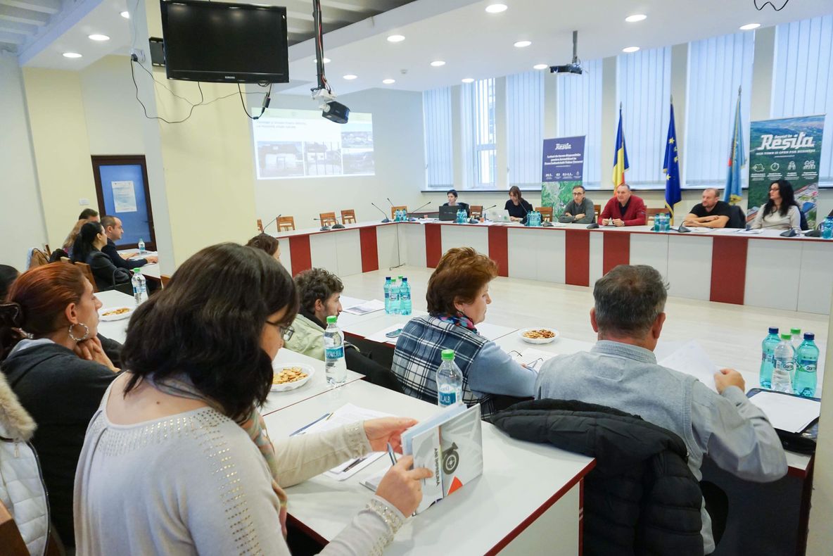 Se caută soluții pentru zonele defavorizate ale Reșiței FOTO