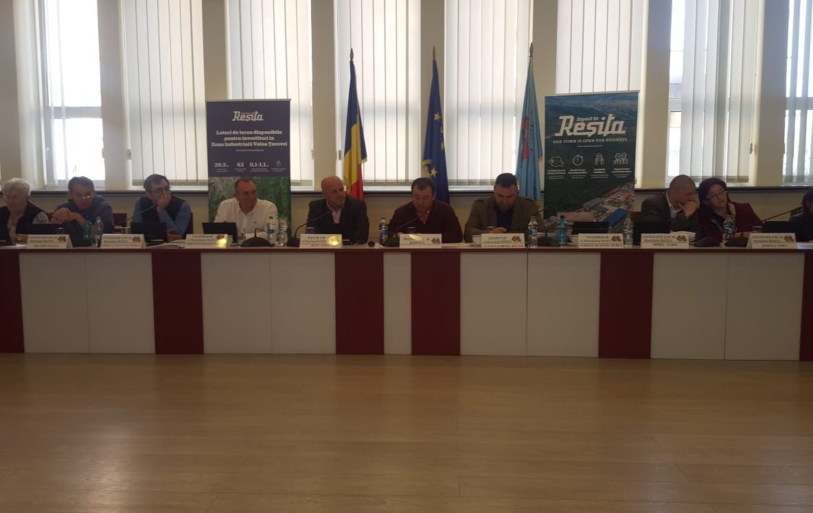 La Primăria Reșița salariile nu mai scad cu 10 procente