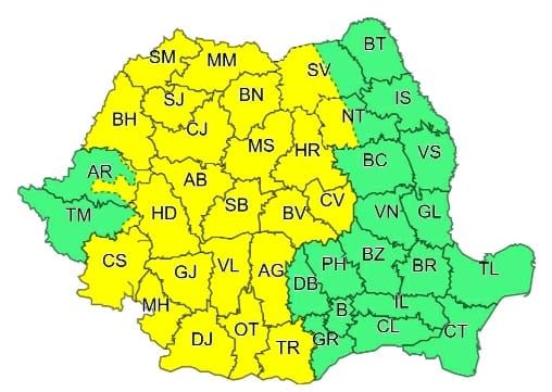 Meteorologii anunță furtuni în noaptea Învierii. Temperaturi scăzute în prima zi de Paște