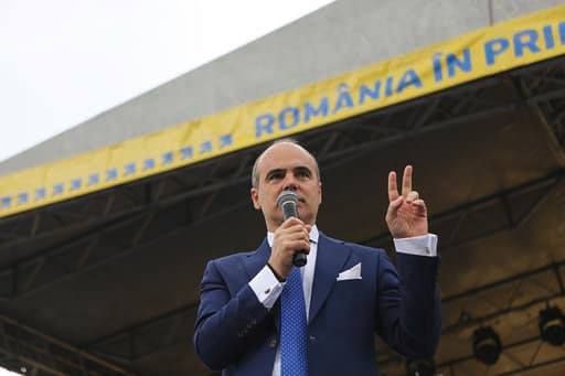 Rareș Bogdan: "Dragnea se pregătește să stingă lumina în România, cred că i-o voi stinge eu"