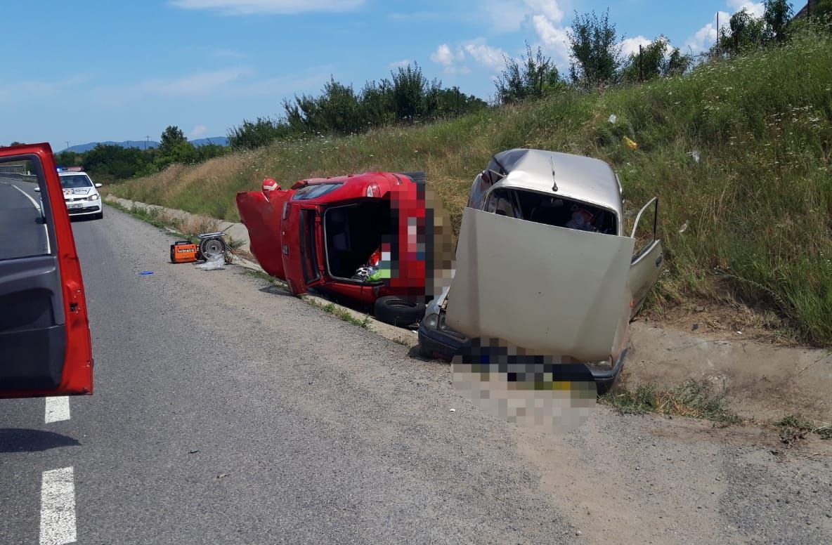 Accident grav pe șoseaua de centură a municipiului Caransebeș FOTO
