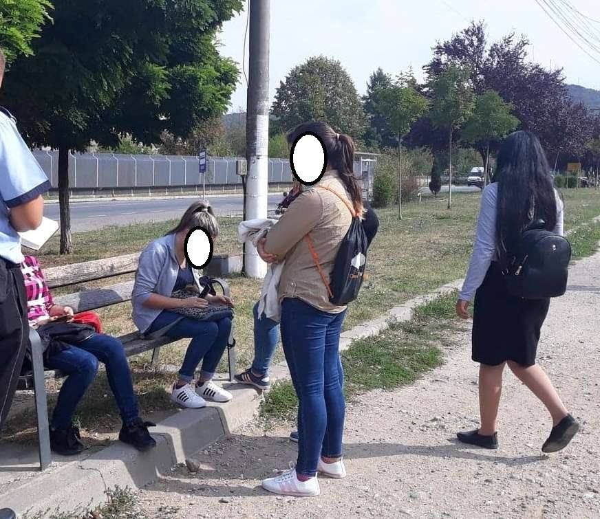 Poliția locală a dat iama în elevi