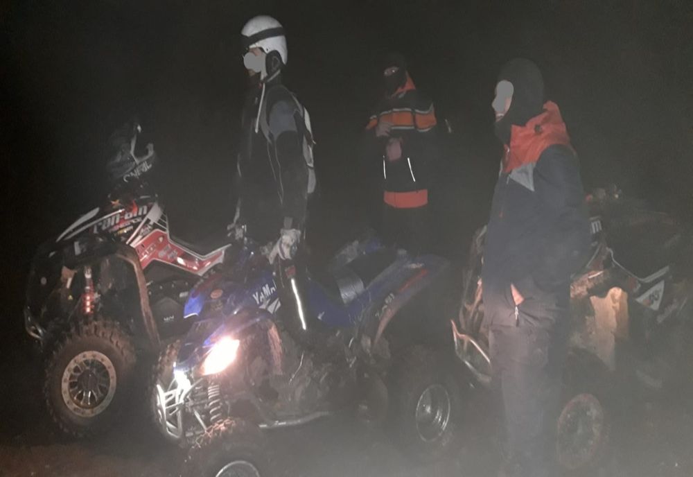 Trei turiști rătăciți pe Semenic după ce au rămas fără baterie pe GPS