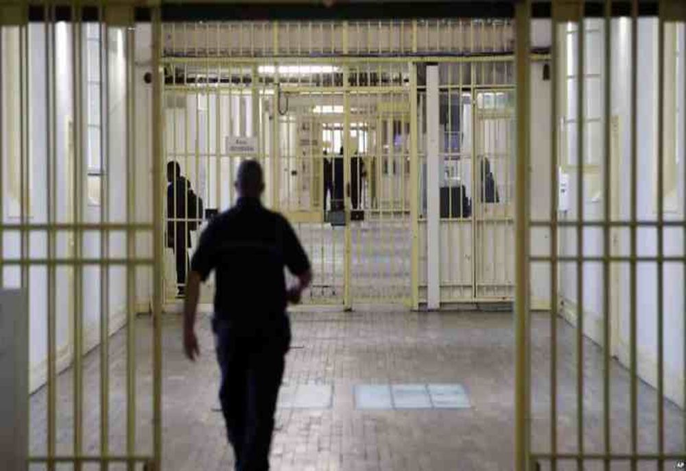 Face un an de închisoare pentru că s-a urcat beat la volan