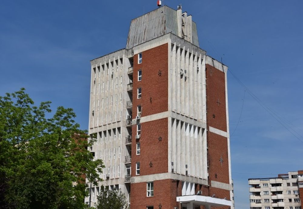 Termen pentru noua organigramă a Consiliului Județean Caraș-Severin