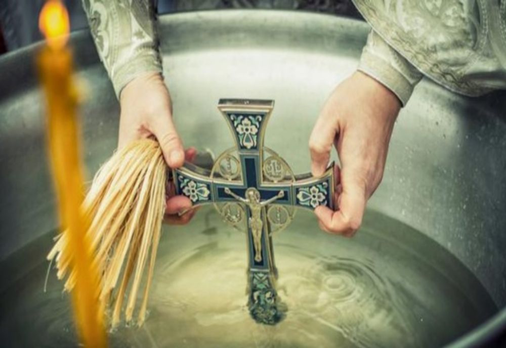 Episcopia Caransebeşului anunță reguli speciale pentru Bobotează