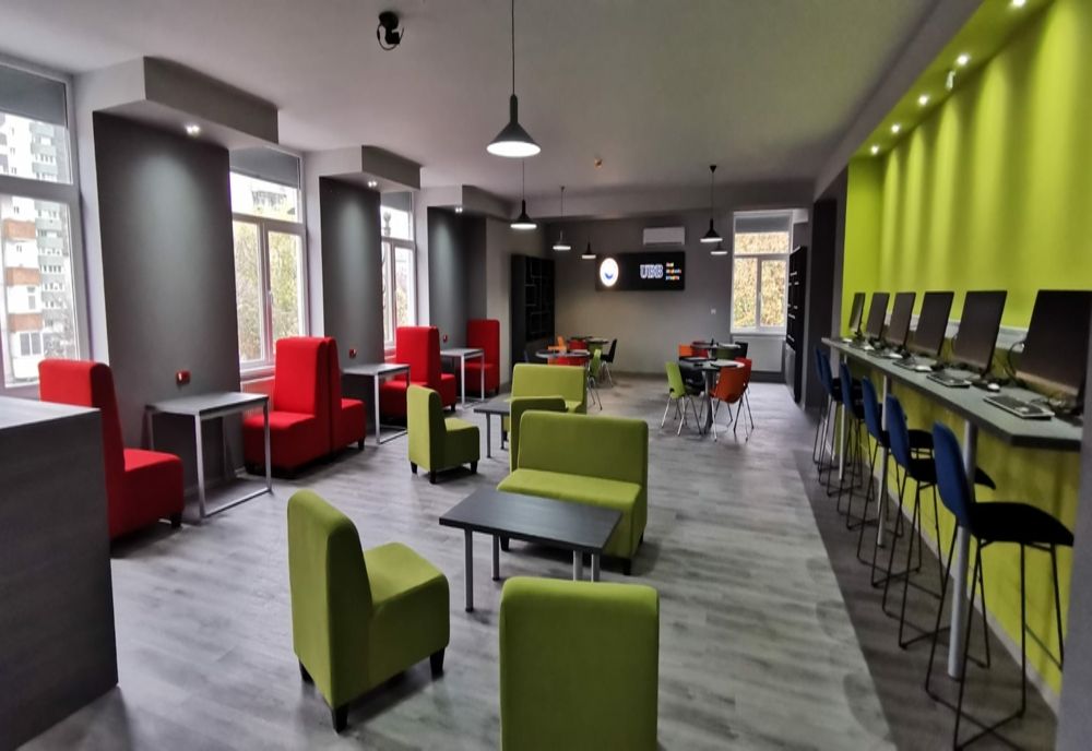 UBB Cluj a inaugurat la Reșița Centrul de învățare „UBB – Real students’ dreams”