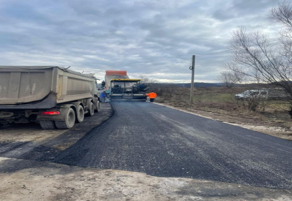  Încă o lucrare recepționată: reparații pe drum județean DJ 587 