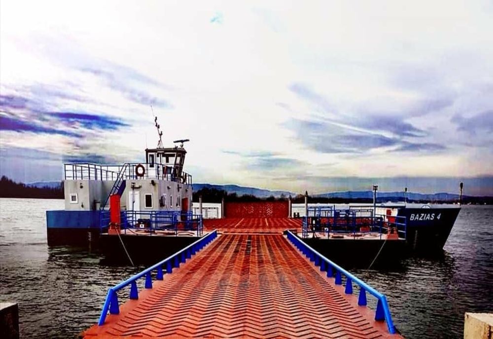 Bacul  Baziaș 4 rămâne la mal. Până acum mai mult a stat