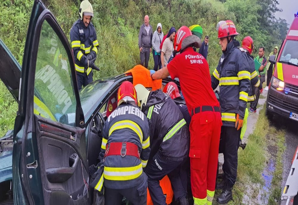 Grav accident pe DN 6. Elicopterul SMURD, în alertă