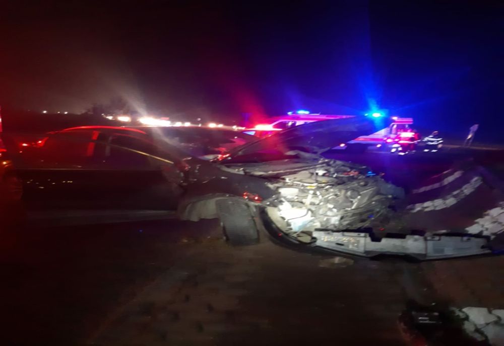 Serie neagră de accidente cumplite pe șoselele din țară, noaptea trecută