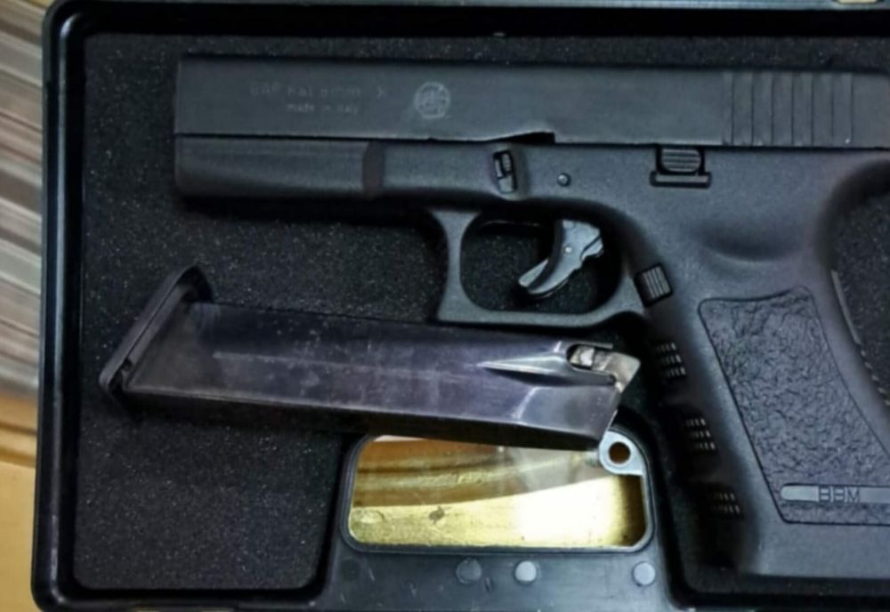 Armă și muniție confiscate de polițiști la Caransebeș