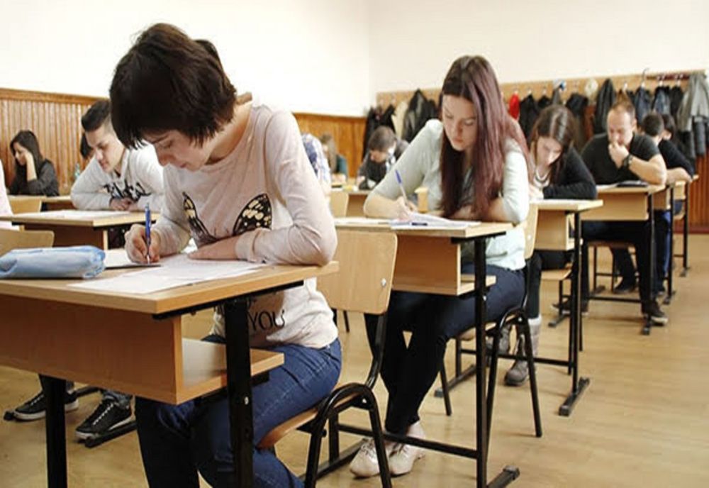 Suspiciuni după simularea probei de limba română a Bacalaureatului