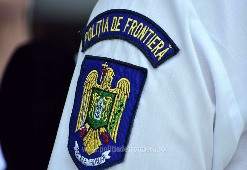 150 de persoane au prezentat documente false sau falsificate pentru a intra în România