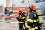 Mobilizare pentru incendiul din Domogled: 16 pompieri hunedoreni merg în Caraș-Severin să lupte cu focarele