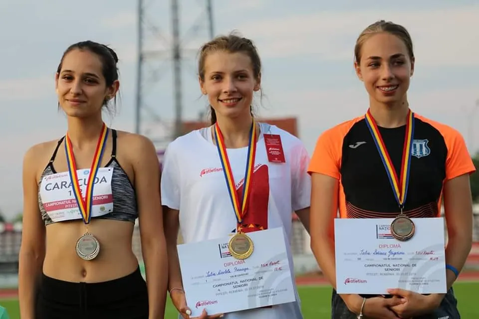 Campionatul Național de atletism pentru seniori a fost găzduit de către Stadionul Nicolae Dobrin din Pitești iar atleții reșițeni s-au întors cu o impresionantă colecție de medalii.