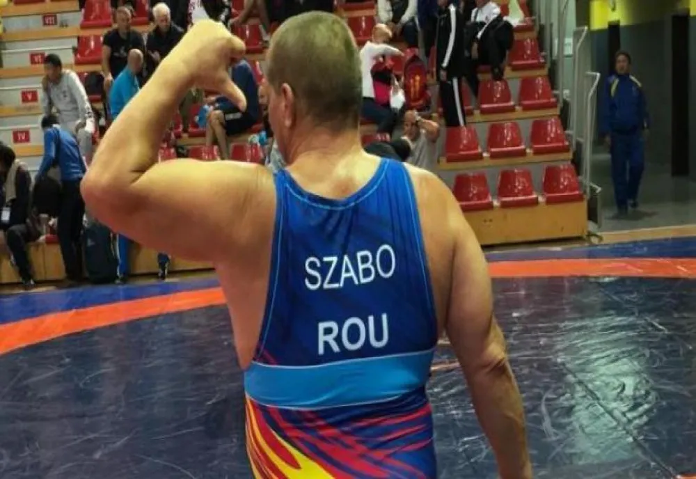 Povestea unui multiplu campion mondial care a învățat să se lupte de foame, la casa de copii, unde i se lua mâncarea