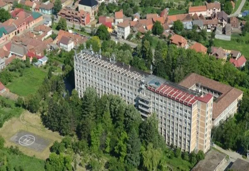 Spital modular pentru bolnavii de coronavirus, la Caransebeș
