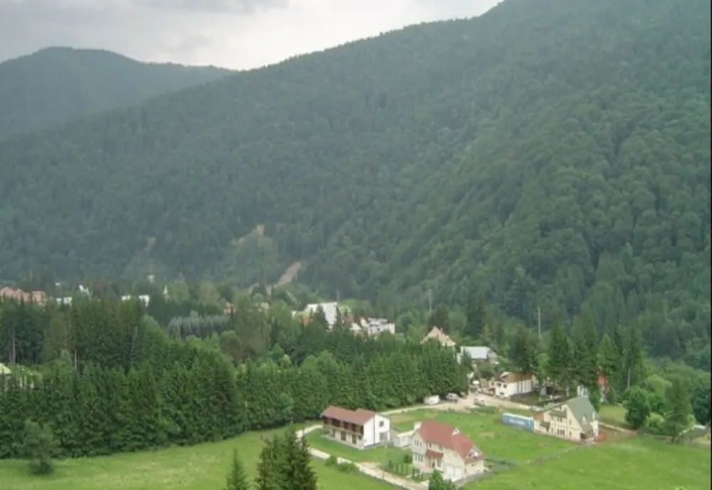Protecția consumatorului, la Reșița. Subiect: turismul