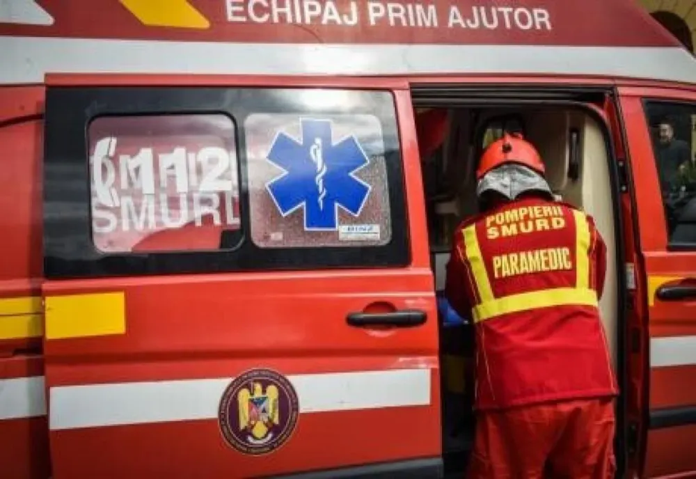 A murit după ce s-a răsturnat cu tractorul. Tragedie în Caraș-Severin