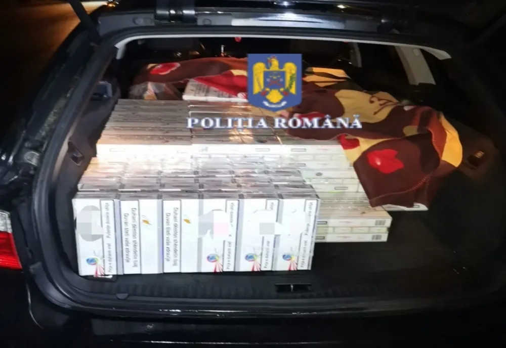 70.000 de țigarete de contrabandă, descoperite de polițiști după ce au oprit o mașină pentru un control de rutină