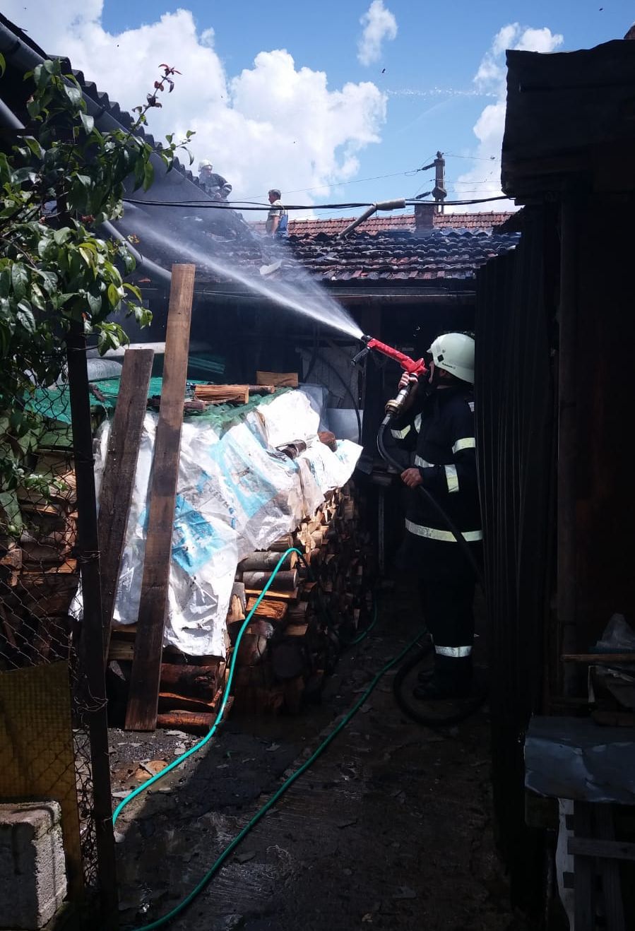 Incendiu Bozovici (5)