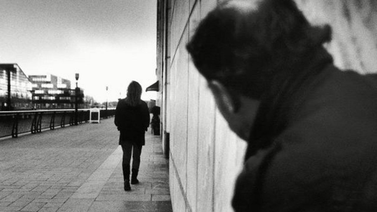 2-cand-esti-urmarit-in-vis-1280x720