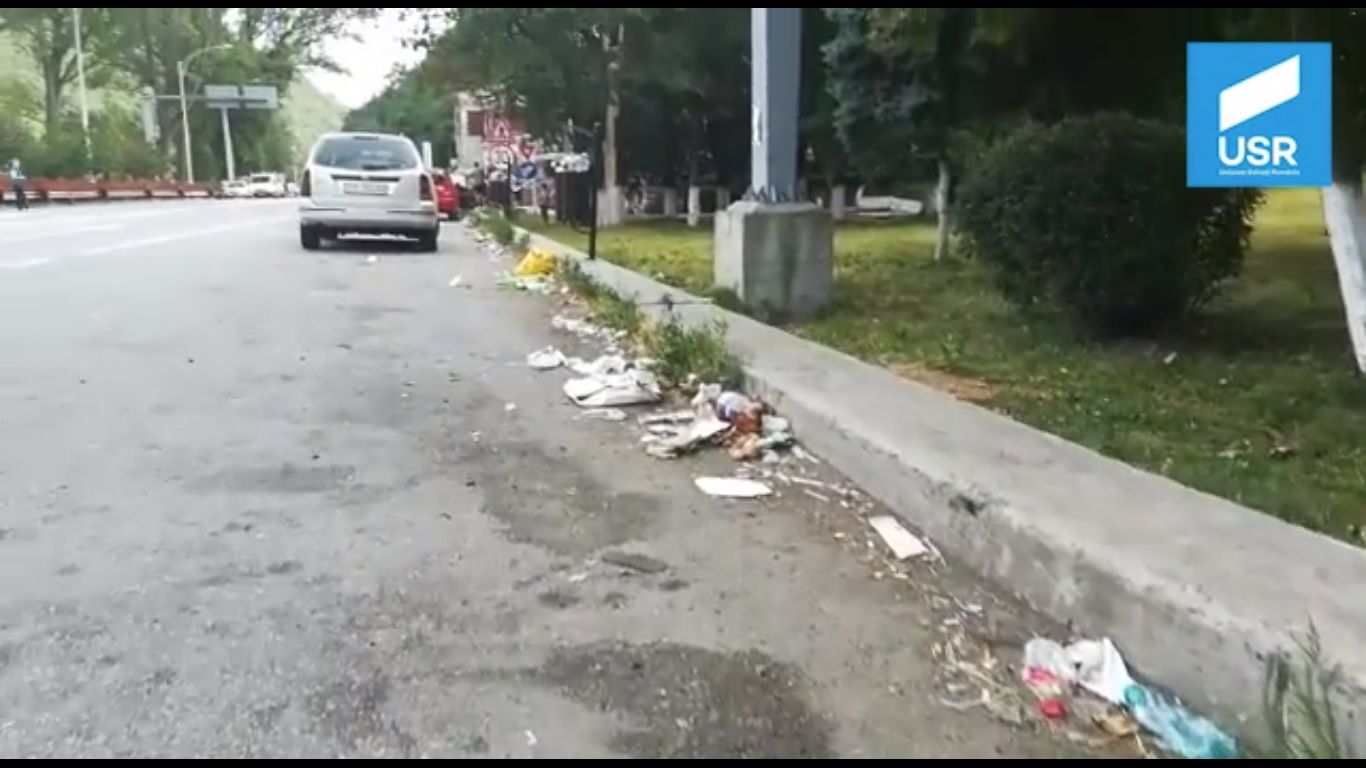 gunoi gara Baile Herculane