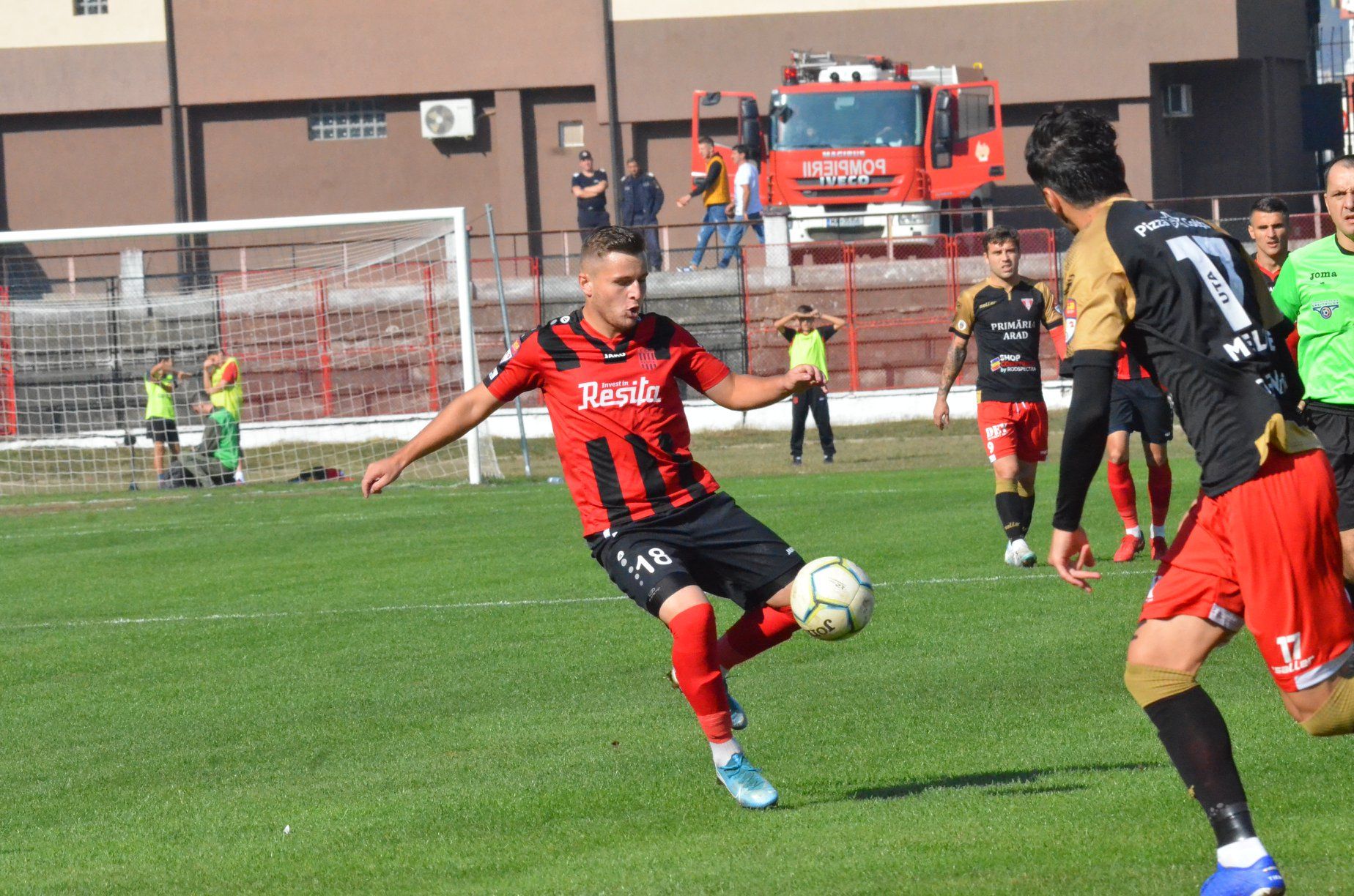 CSM Reșița UTA 2 la 3 (1)