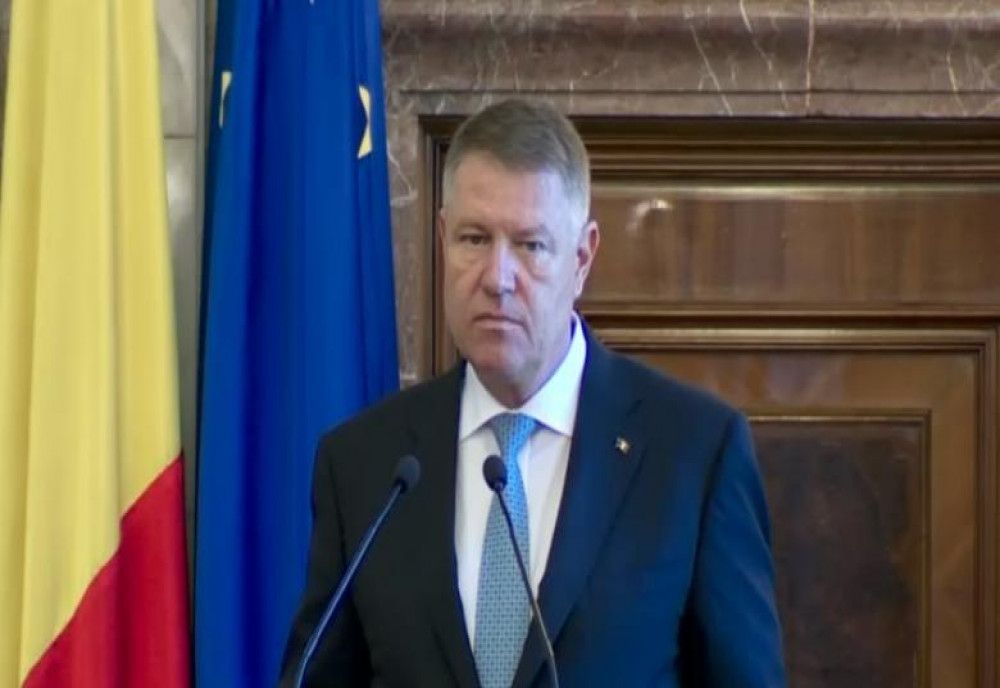  Klaus Iohannis, mesaj pentru ministrul de Interne: Daţi o şansă Poliţiei, Jandarmeriei, pompierilor să îşi recapete demnitatea! 