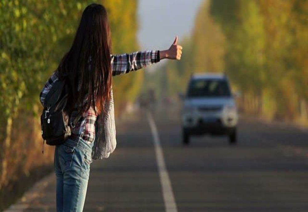 10 ONG-uri cer Curții Constituționale să declare neconstituționalitatea ordonanței care a eliminat transportul județean din sfera serviciilor publice